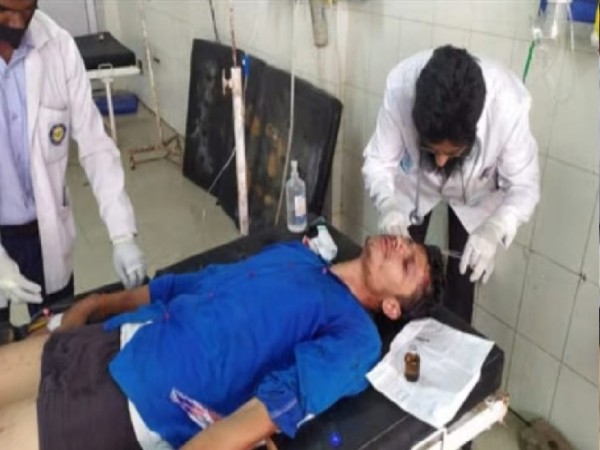 मोबाइल लूट के विरोध में छात्र को गोली मारकर किया घायल, प्रयागराज के परेड ग्राउंड में हुई घटना; एसआरएन अस्पताल में गंभीर अवस्था भर्ती  है घायल युवक!