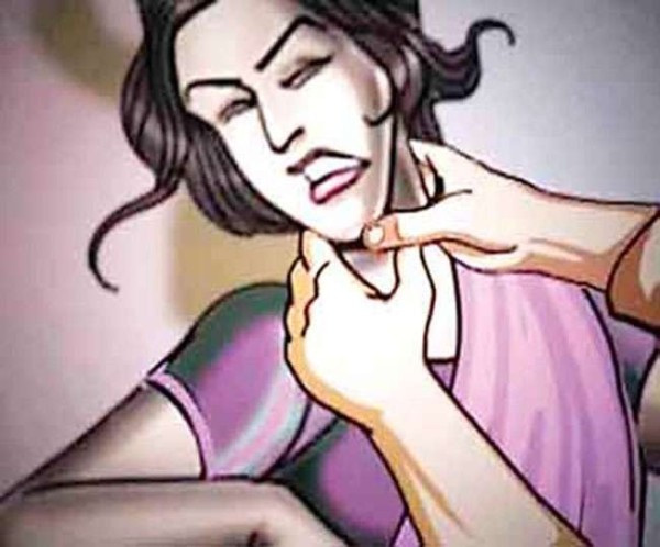 बहुत  बार समझाया जबनहीं मानी  मार डाला भांजी को !