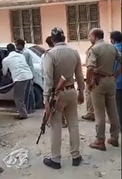 अतीक के करीबी मो.-साहिल की हत्या में चार पर एफआईआर: पीठ, पेट में मिलीं कई गोलियां,  पांच संदिग्धों को लिया हिरासत में!