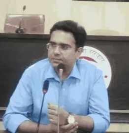 योजनाओं को आमजन तक पहुंचाना हमारी प्राथमिकता: DM PRAYAGRAJ