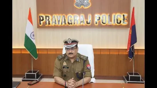 देर रात पुलिस  कमिश्नरेट प्रयागराज में हुआ बड़ा फेरबदल, हुए इधर से उधर ! जानें कौन कहाँ गया......  ?