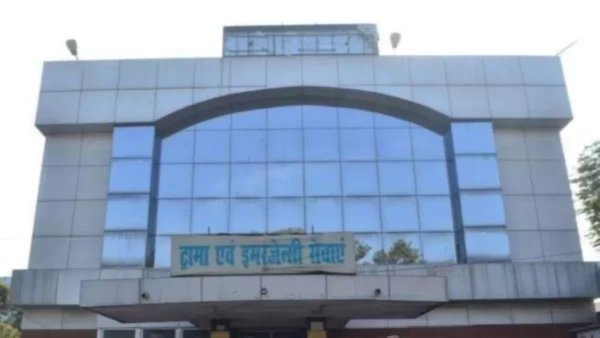 सिलेंडर ब्लास्ट में 7 लोग घायल ,  एक अज्ञात की मौके पर मौत...PRAYAGRAJ