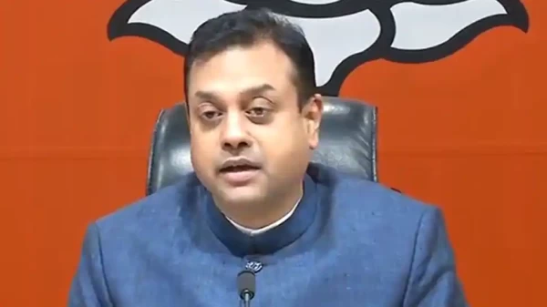 तीस्ता सीतलवाड़ मामले पर बीजेपी का रिएक्शन, कहा- अहमद पटेल तो बस एक नाम, सोनिया गांधी हैं पीछे :Breaking News: