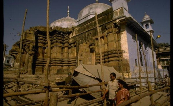 काशी के  ज्ञानवापी  मामले में HC का फैसला सुरक्षित, जानिए ASI के सर्वे संबंधी आदेश   ...!