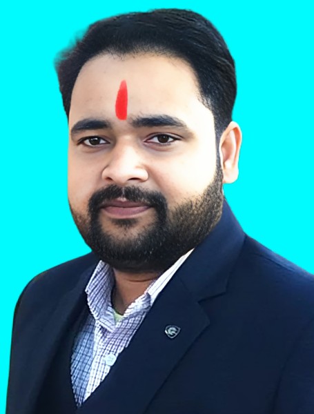 सनातन रक्षा संघ के राष्ट्रीय कोषाध्यक्ष नवल कुमार कुशवाहा ने पत्रकारों का किया सम्मान, दिया प्रतीक चिन्ह !