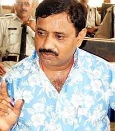 कोर्ट में होगी पेशीआज  डॉन बब्लू श्रीवास्तव की बरेली जेल से पुलिस का काफिला  रवाना हुआ. कोर्ट में रहेगी कड़ी सुरक्षा व्यवस्था; पीएसी और आरएएफ रहेगी तैनात!