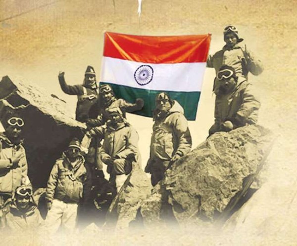 हमारे वीरों के बलिदान की नींव पर टिका भारत : विजय दिवस की चौबीसवीं वर्षगांठ पर बोले राजनाथ सिंह !