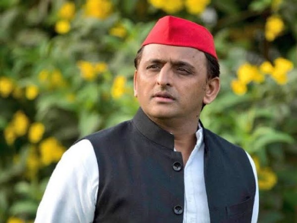 कोविड-19 नियमों और आचार संहिता के उल्लंघन मामले में सपा राष्ट्रीय अध्यक्ष अखिलेश यादव को इलाहाबाद हाईकोर्ट ने दी बड़ी राहत!