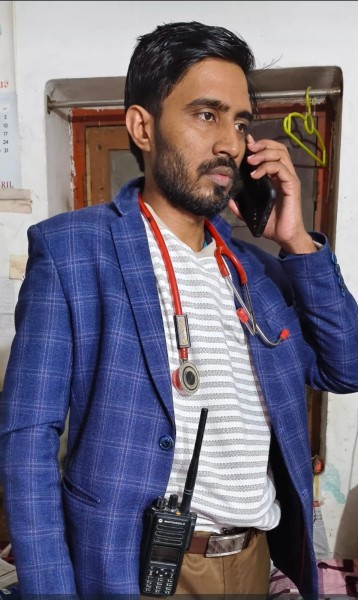 माघ मेला–2026 : स्वरूप रानी नेहरू चिकित्सालय में सुदृढ़ चिकित्सा व्यवस्था, डॉ. सोनू सिंह बने इमरजेंसी मेडिकल ऑफिसर।