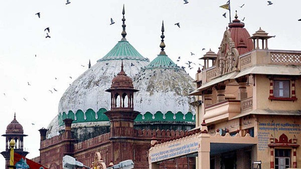 शाही ईदगाह मस्जिद को कृष्ण जन्मस्थान के रूप में मान्यता नहीं, इलाहाबाद हाईकोर्ट ने जनहित याचिका  की खारिज !