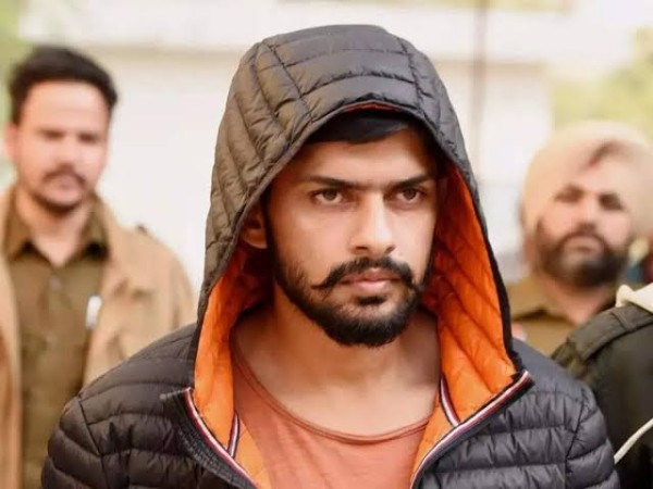 लॉरेंस बिश्नोई जेल के अंदर से ही कर रहा है अपराध, क्या उसकी सजा भी बढ़ रही है?