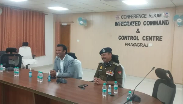 मेलाधिकारी और पुलिस अधिकारियों ने पत्रकारों के साथ माघ मेला पर चर्चा की