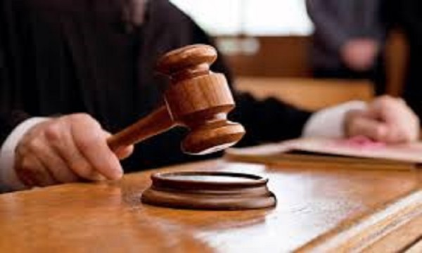 अतीक-अशरफ हत्याकांड मामले में SC ने यूपी सरकार से मांगा जवाब: पूछा- दोनों की वैन सीधे अस्पताल क्यों नहीं ले गए, हत्यारों को यह खबर कैसे मिली?