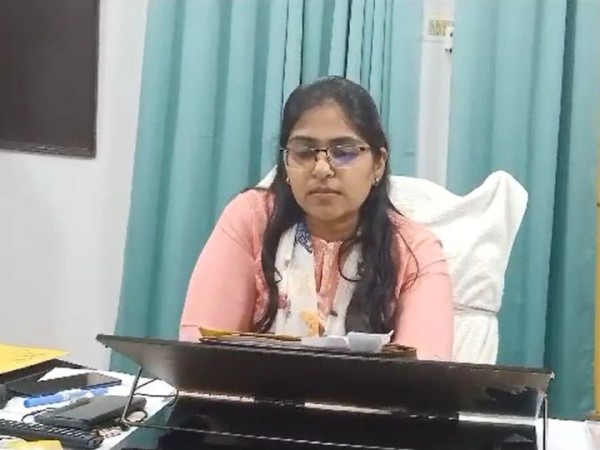 ज्योति मौर्य के पति नहीं चाहते तलाक:आलोक बोले- बेटियों के लिए पत्नी के साथ रहना चाहता हूं:फैमिली कोर्ट में पेश नहीं हुईं ज्योति !