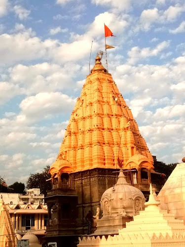 विश्व प्रसिद्ध ज्योतिर्लिंग महाकाल मंदिर में !आज से एक माह के लिए बदल जाएगी दर्शन की व्यवस्था....