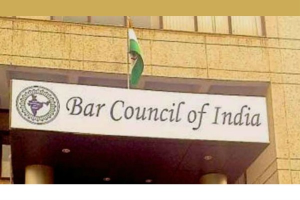 अविश्वास प्रस्ताव लाने की तैयारी यूपी बार काउंसिल चेयरमैन के खिलाफ!