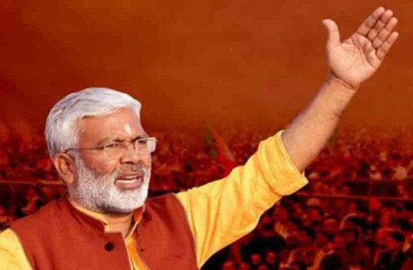 बीजेपी प्रदेश अध्यक्ष पद से दिया इस्तीफा स्वतंत्र देव सिंह ने ! यूपी में  इन 4 नामों की चर्चा तेज....