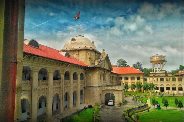 इलाहाबाद हाईकोर्ट नाराज: कहा-मुजफ्फनगर बार एसोसिएशन रजिस्टर्ड सोसाइटी से अधिक नहीं, न्यायिक कार्य में बाधा उत्पन्न न करने का आदेश