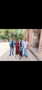 गोम्ज़ी फिल्म्स प्रोडक्शन टीम ने किया गाने की शूटिंग